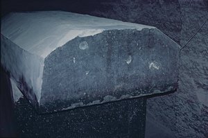 Sarcophaag van een Apis-stier in het Serapeum